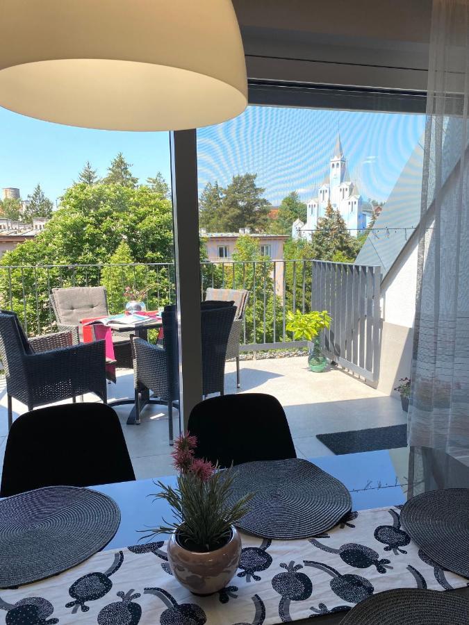 Atrium Apartman Heviz Mit Panoramaterrasse Und Tiefgarage Exterior photo